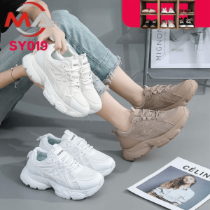 حذاء رياضي مريح وانيق تصميم ماركه"New Balance"