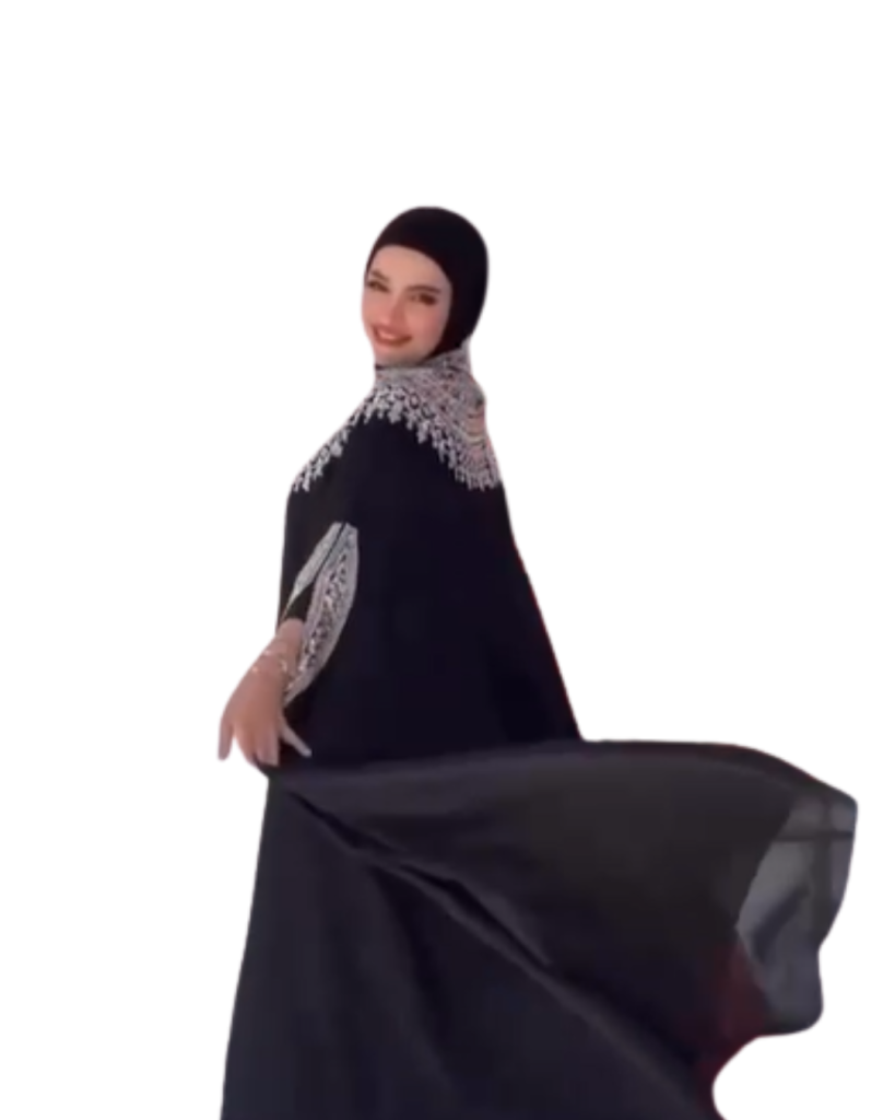 ⁦فستان اسود وزخرفه فضيه نوعيه اصليه⁩ - الصورة ⁦4⁩