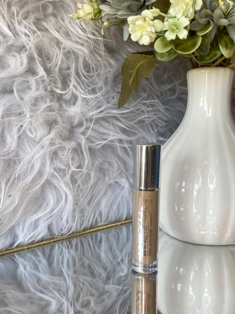 L'Oréal Paris Infallible Full Wear Concealer تغطية العيوب في البشرة