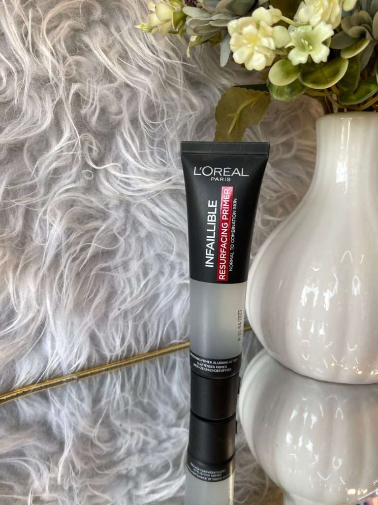 برايمر البشرةL'Oréal Paris Infallible Resurfacing Primer.