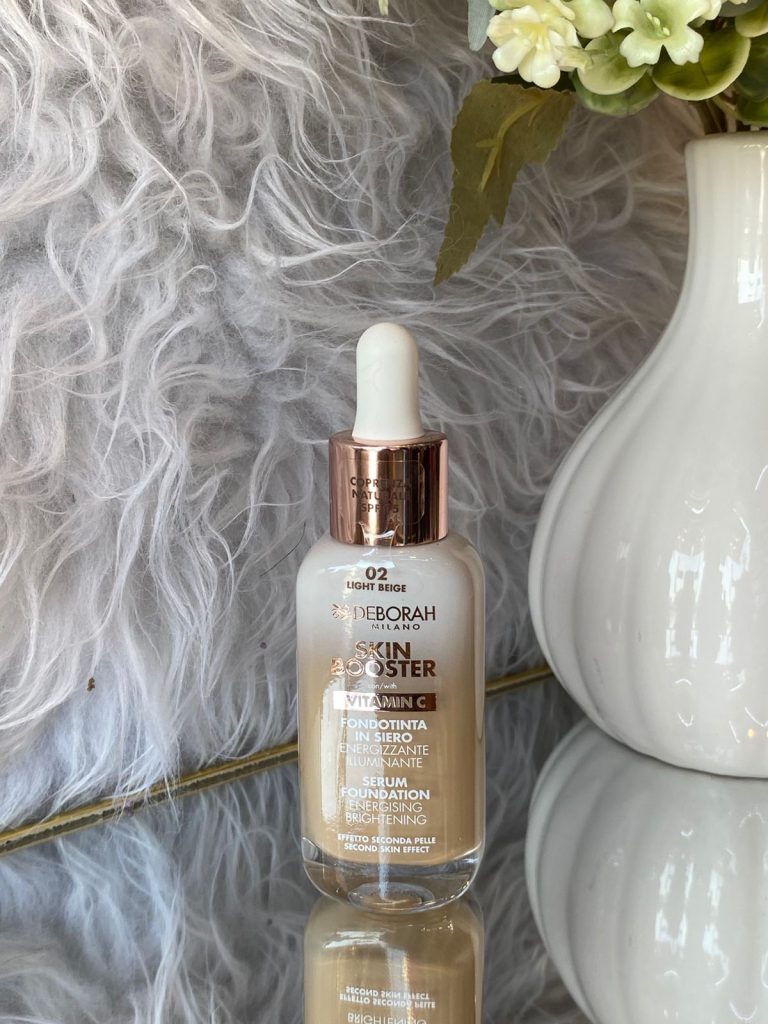 سيروم فيتامين سي Deborah Milano Skin Booster Serum Foundation with Vitamin C